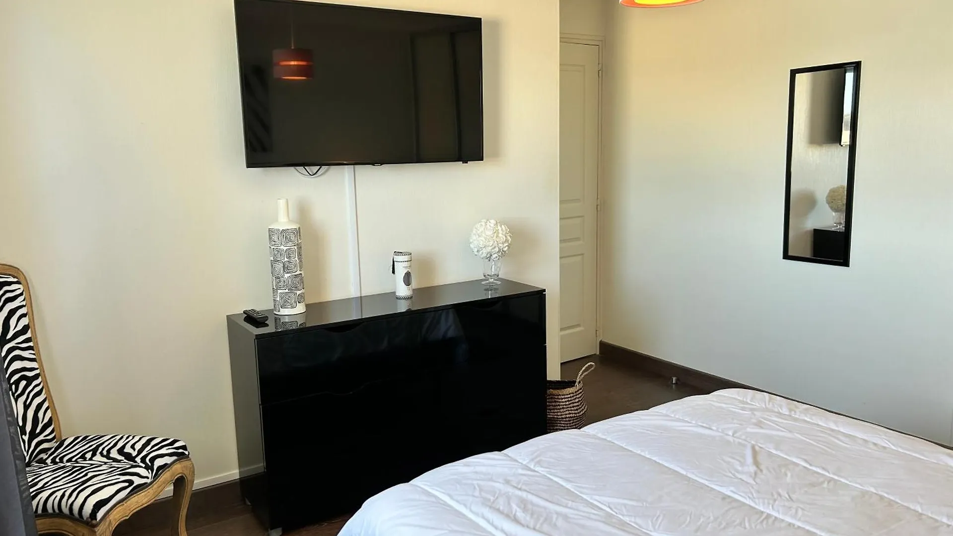 103 - Appartement Vue Mer Pour 4 Personnes Frehel 0*,
